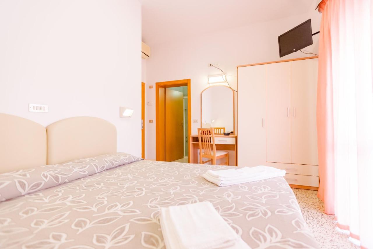 Hotel Bagli Rimini Exterior photo